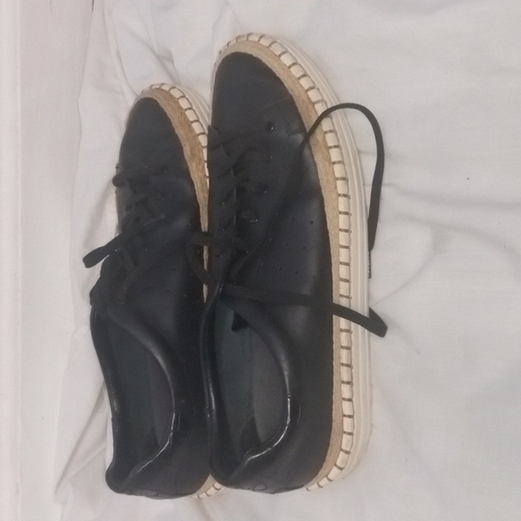 Sam Edelman Black Sneakers Size 8.5 - Picture 2 of 5